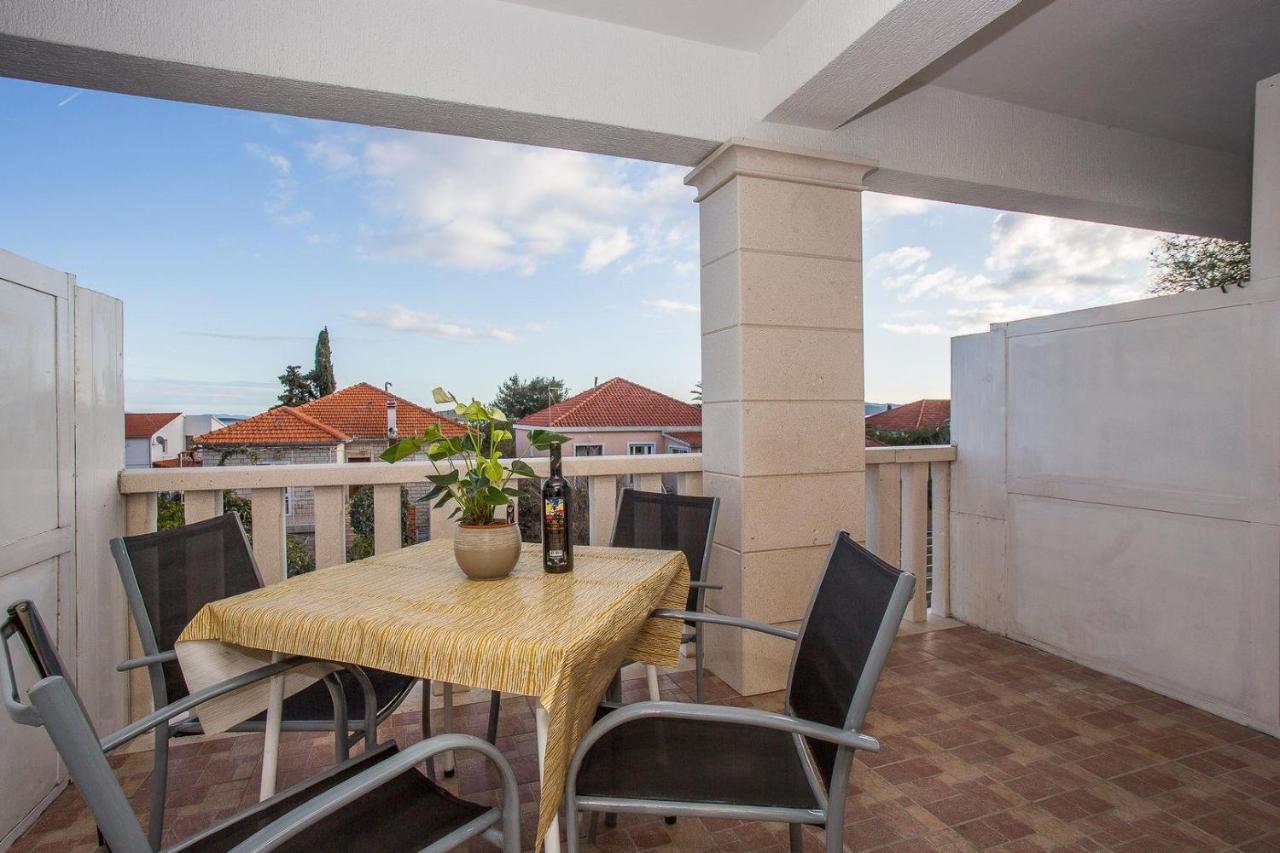 Apartments Mira On The Peljesac Peninsula Оребич Экстерьер фото