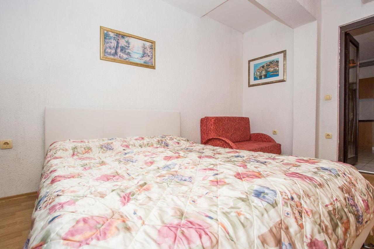 Apartments Mira On The Peljesac Peninsula Оребич Экстерьер фото