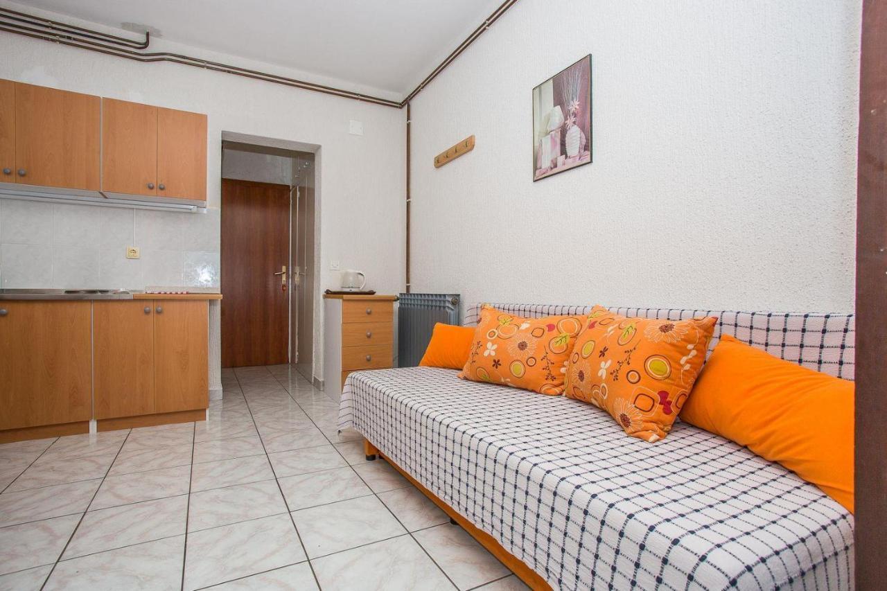 Apartments Mira On The Peljesac Peninsula Оребич Экстерьер фото