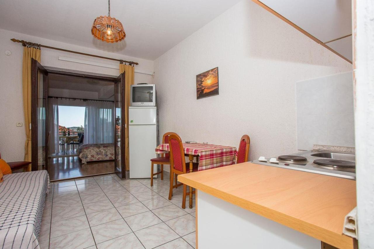 Apartments Mira On The Peljesac Peninsula Оребич Экстерьер фото